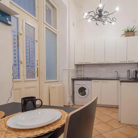 公寓 Basilica View With Balcony