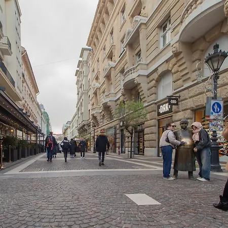 公寓 Basilica View With Balcony