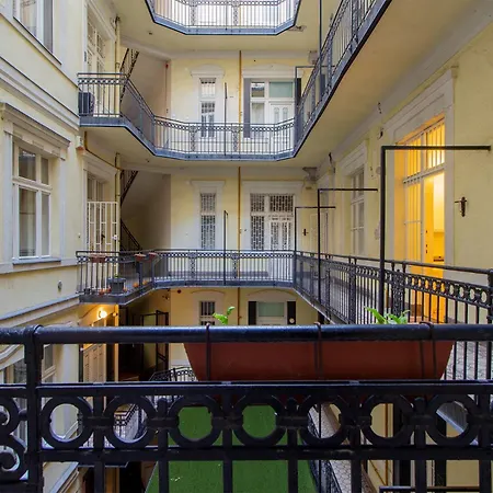 Basilica View With Balcony
