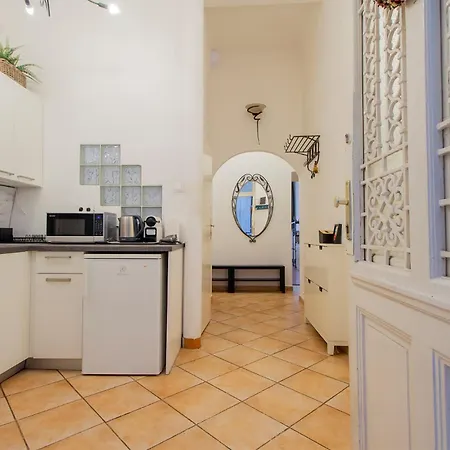 Basilica View With Balcony * 布达佩斯