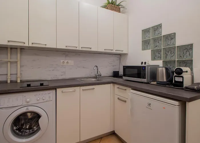 Basilica View With Balcony Apartament *